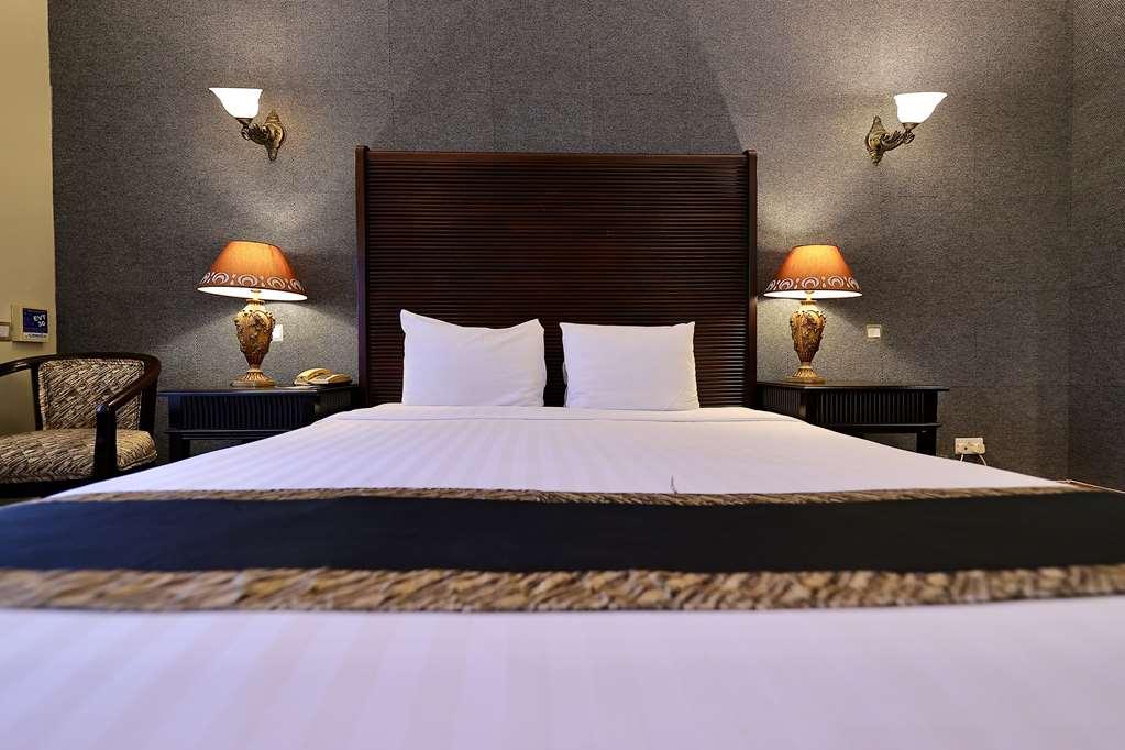 Colosseum Boutique Hotel & Spa Dar es Salaam Quarto foto